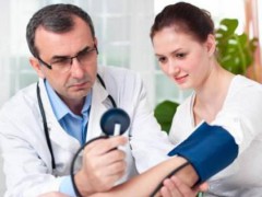 《动态血压监测中国专家共识》出炉:专家呼吁每年至少查一次血压