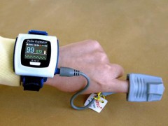 力康血氧仪POD-1产品功能