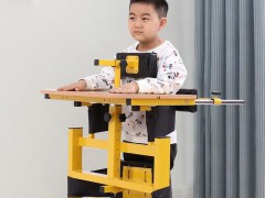 儿童站立架(只有站立功能)